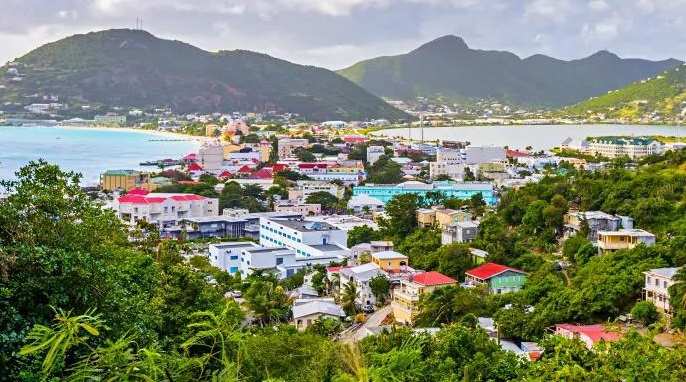 多米尼克护照20万美元起最快6个月拿护照